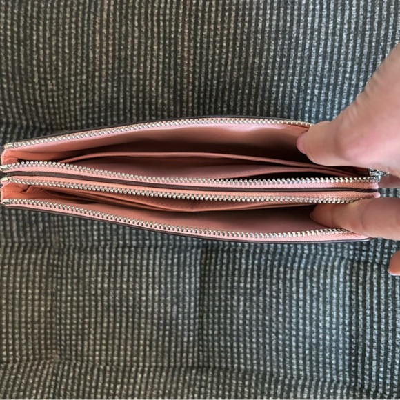 Coach Wristlet - Picture 6 of 6